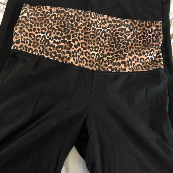 Yoga pants medium - Picture 5 of 5